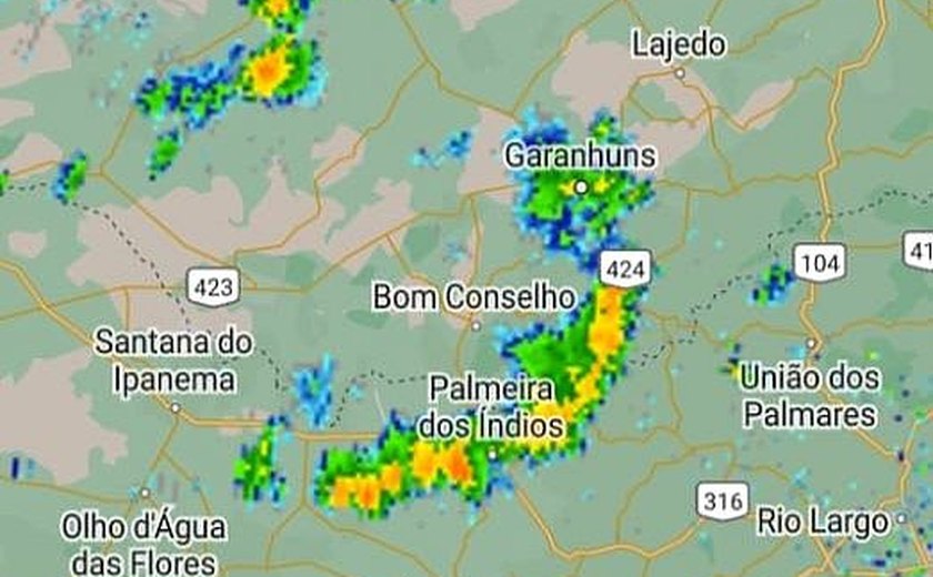 Alagoas tem alerta de chuvas com raios e ventos intensos no Agreste e Zona da Mata