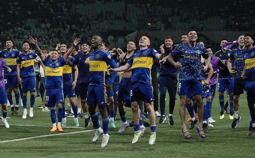 Técnico Jorge Almirón entrega o cargo no Boca Juniors após derrota para o Fluminense na final da Libertadores
