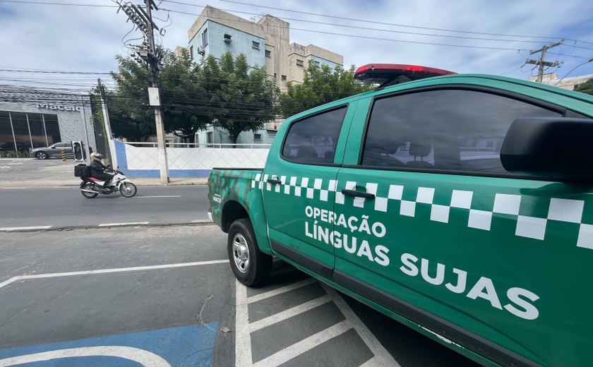 Operação Línguas Sujas flagra lava-jato despejando água contaminada na rede de drenagem