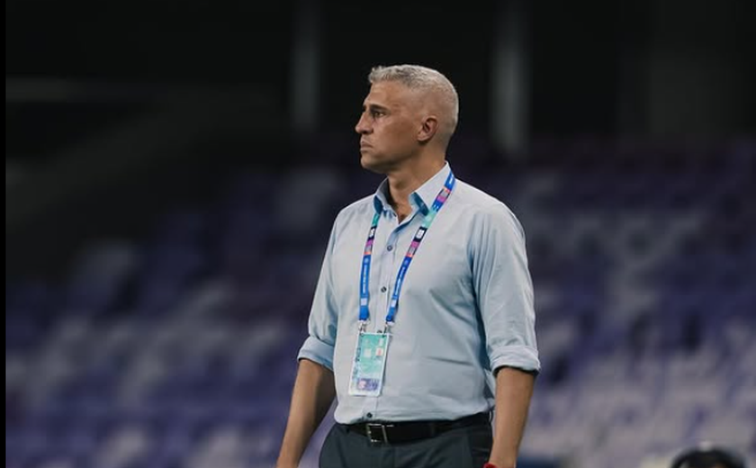 São Paulo acerta retorno do técnico Crespo por recuperação no Campeonato Brasileiro