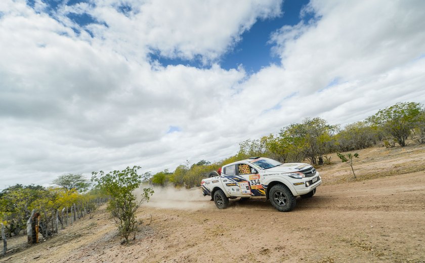Equipe Goodyear Trailway avança na meta do projeto Sertões de Zero a $100k