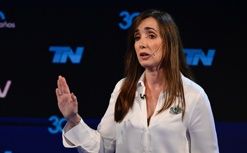 Vice-presidente da Argentina defende canto racista de jogadores contra franceses após conquista da Copa América