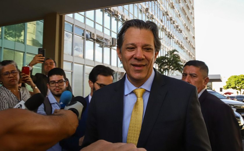 Haddad quer conluir PL de dívidas dos estados antes do recesso