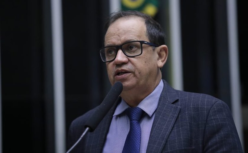 Câmara aprova urgência para projeto que equipara aborto de gestação acima de 22 semanas ao homicídio; acompanhe