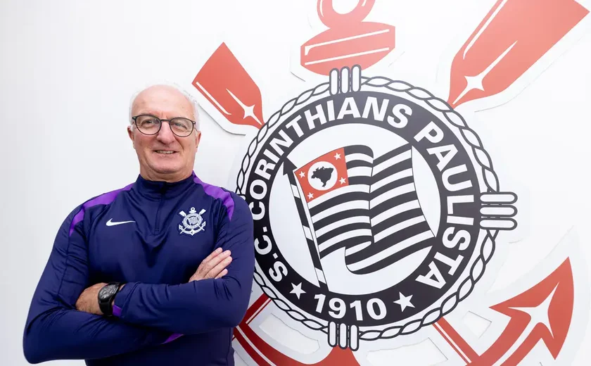 Corinthians oficializa contratação do técnico Dorival Júnior