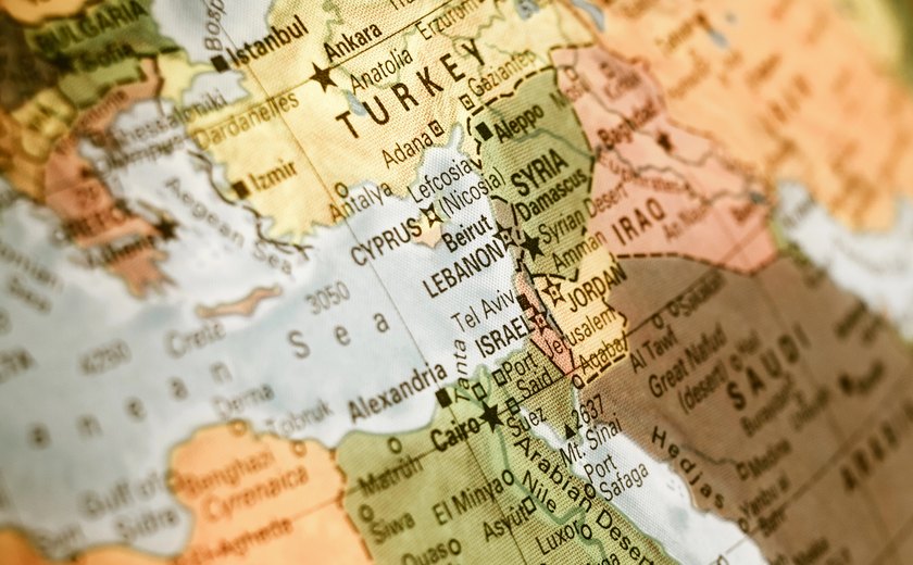 Imperialismo europeu destruindo histórias — Oriente Médio