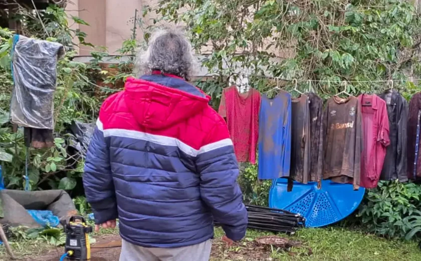 Grandes invisíveis: enchentes deixam gaúchos gordos sem o que vestir