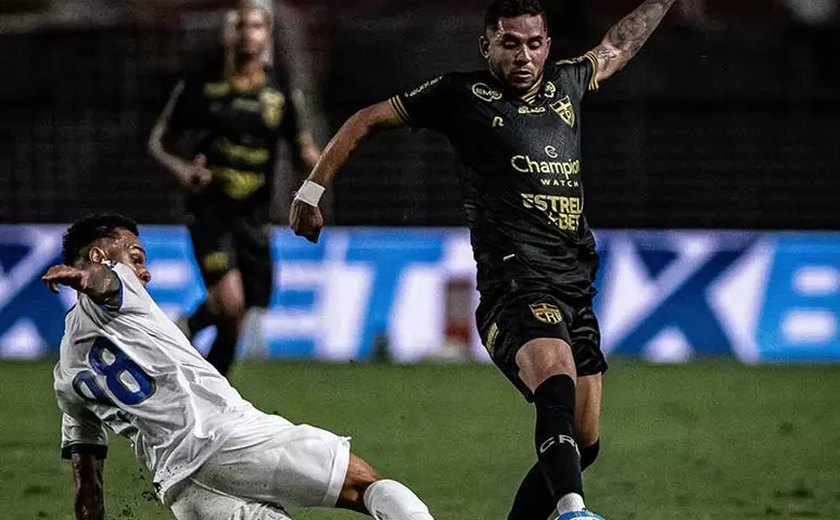 Jogando em casa, CRB perde chances de gol e não sai do empate diante do Avai