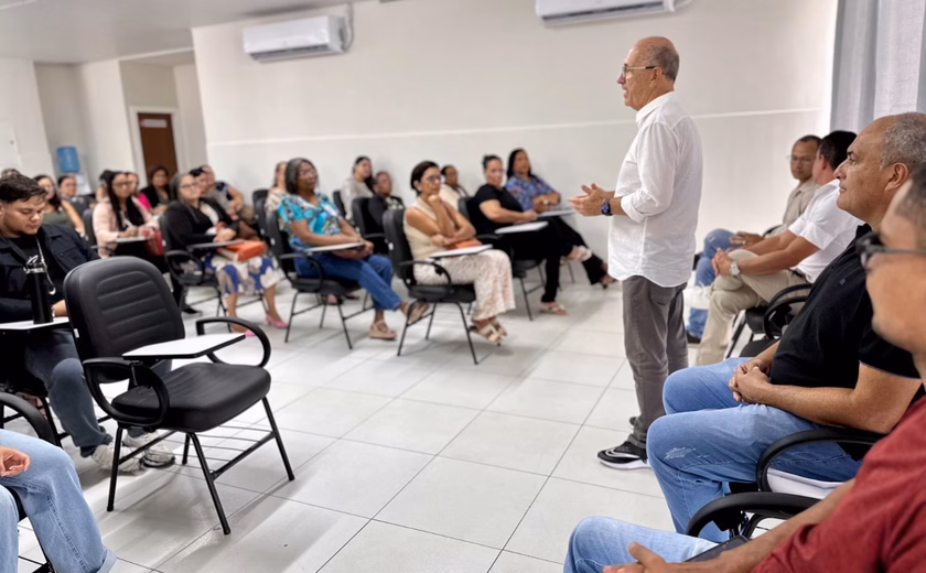 Ronaldo Lopes lança campanha de coleta seletiva de lixo e educação ambiental