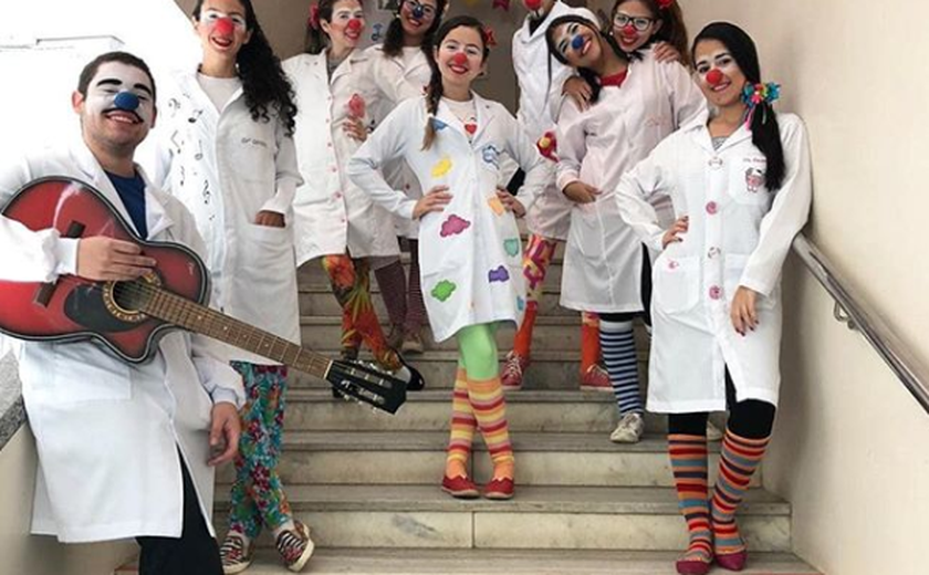 Projeto da Ufal seleciona palhaços doutores para atuar em hospitais de Arapiraca