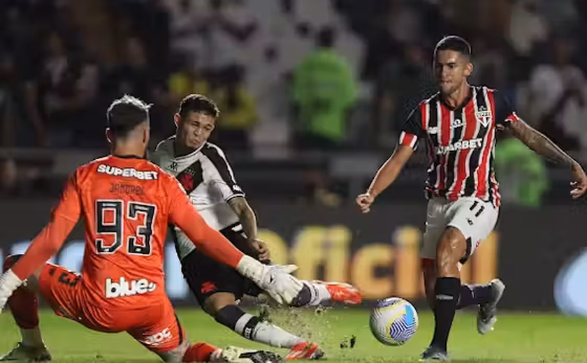 São Paulo recebe folga após derrota e terá retorno de Alisson para jogo com Criciúma
