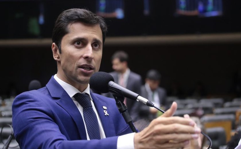 Projeto proíbe condenados por estelionato e crimes financeiros de abrir novas contas bancárias