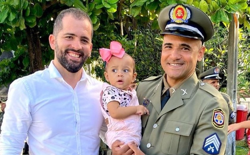 Sargento homossexual do PE obtém direito a licença-paternidade de 6 meses na Justiça