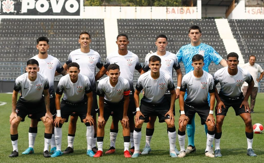 Copas, dinheiro e fuga do rebaixamento: Corinthians vive dilema na reta final da temporada