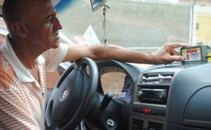 Arapiraca: Recadastramento de táxi e mototáxi será até segunda-feira (4)