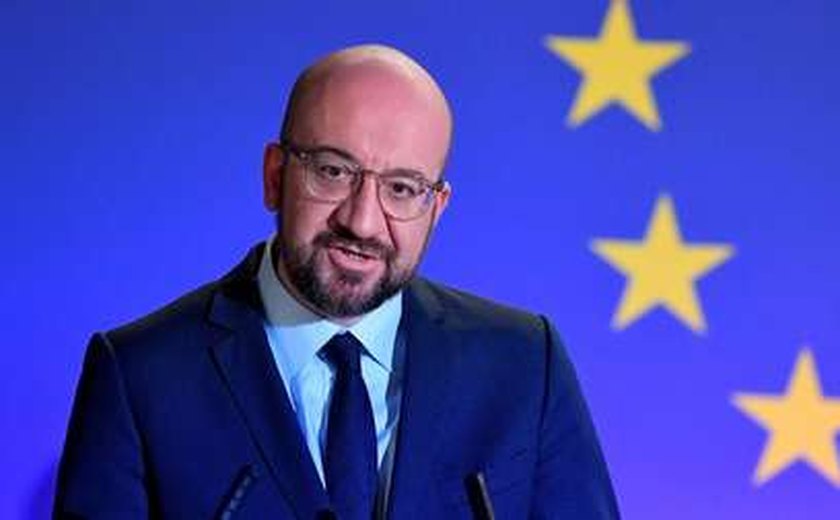 Presidente do Conselho da UE faz apelo por unidade; reunião prossegue em Bruxelas