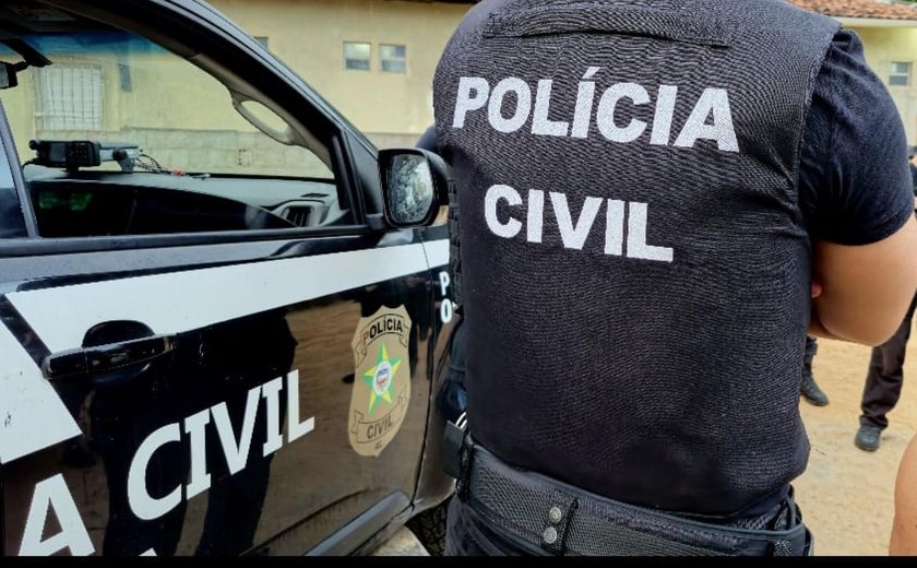 Polícia Civil prende homem em Fórum com mandado de prisão em aberto por tentativa de homicídio