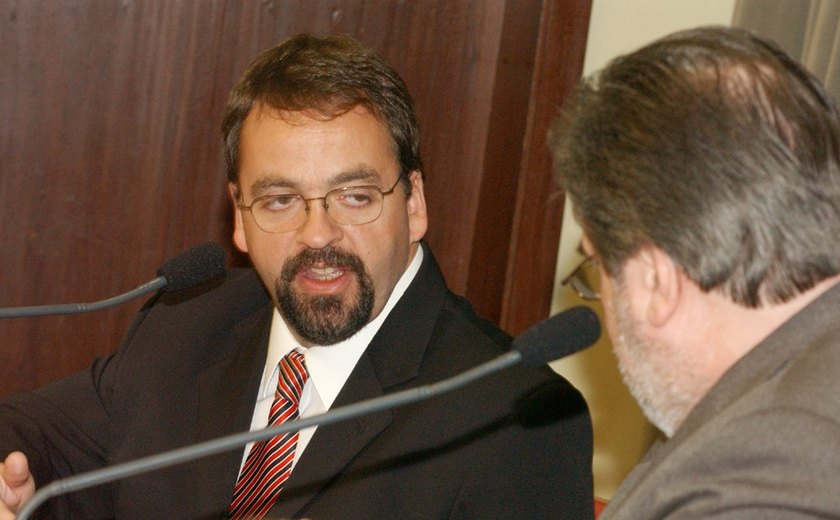Por que assassino de delegado estava solto se foi condenado por crime de organização criminosa?