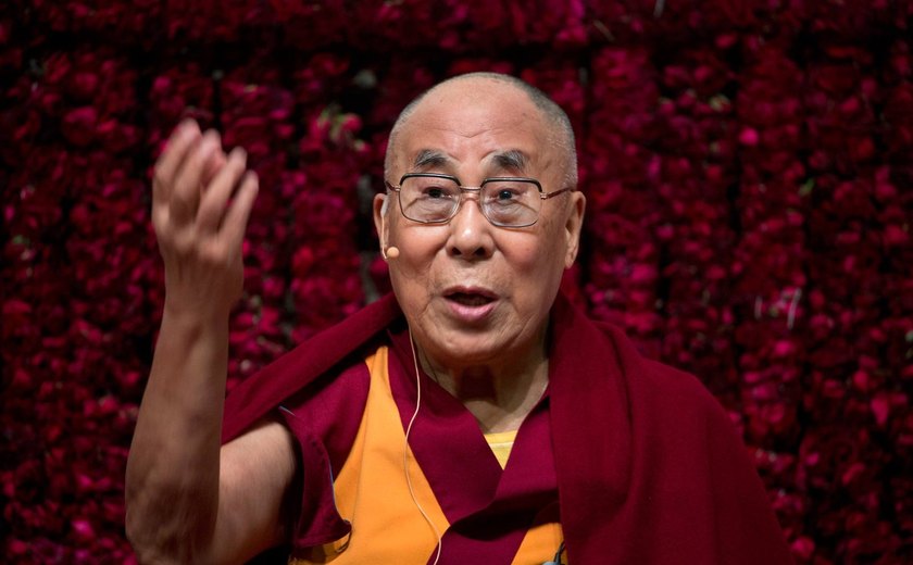 China diz que Dalai Lama é ator enganador após comentário depreciativo