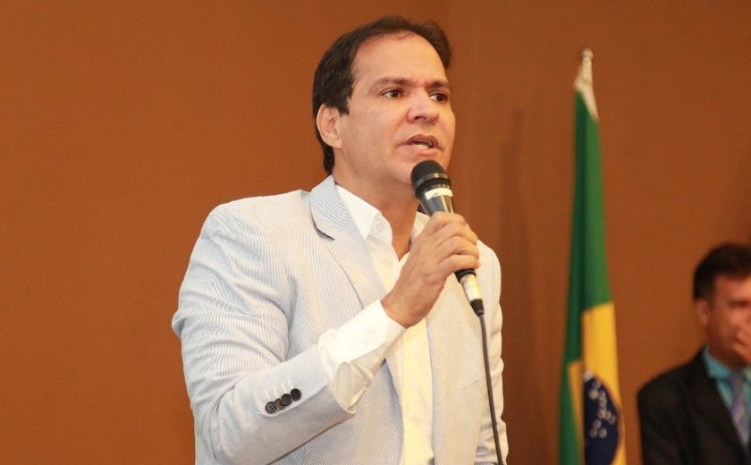 Eures Ribeiro faz alerta sobre a mineração na Bahia e risco de rejeitos atingir o São Francisco
