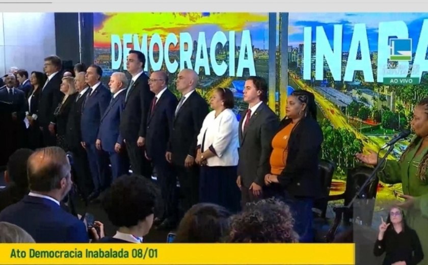 Ronaldo Lessa representa Alagoas no ato “Democracia Inabalada” em Brasília