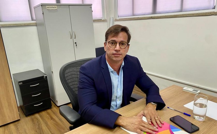 Christiano Mendonça assume presidência do Itec