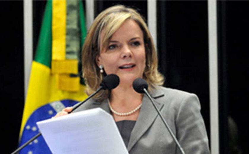 Presidente do PT diz duvidar que STF impeça prisão de Lula a tempo