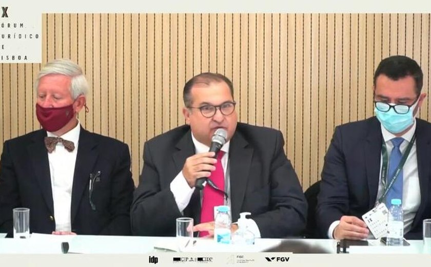 Em fórum realizado na Europa, George Santoro defende transferência e diálogo para enfrentamento das desigualdades regionais