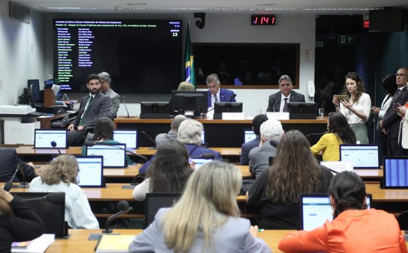 Conselho de Ética arquiva representação do PL contra Fernanda Melchionna