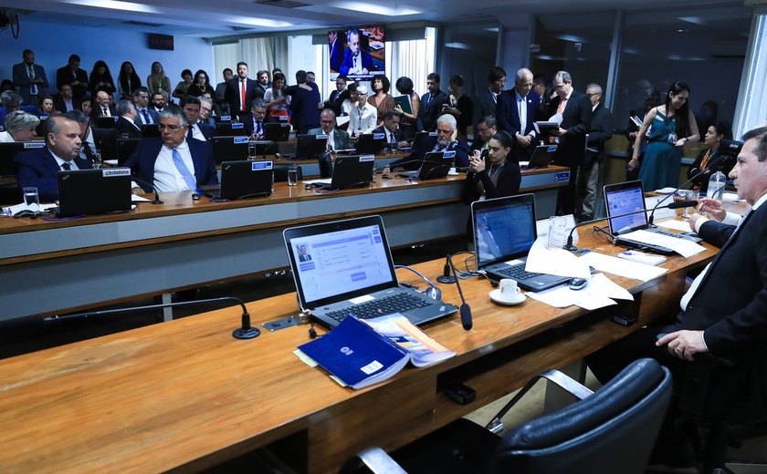 Senado vota desoneração da folha para 17 setores da economia