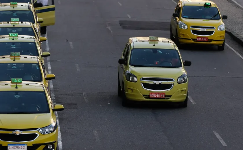 Taxistas do Estado do Rio terão isenção de ICMS para compra de carros novos até 2026