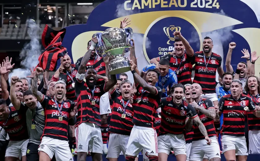Rio e Flamengo assinam compromissos para construção de estádio