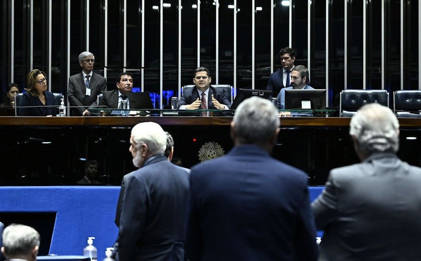 Senado pode votar hoje projeto que amplia número de deputados federais