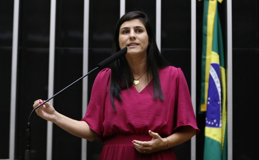 Comissão aprova regulamentação para instrutor de trânsito e diretor de autoescola