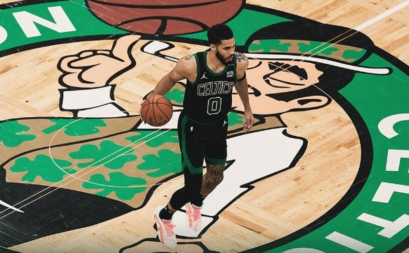 Cada vez maiores, com brilho e até pedaços de bola: os segredos dos anéis dos campeões da NBA