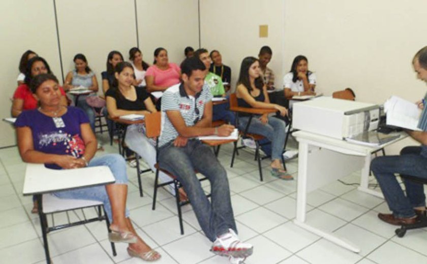 Arapiraca: Empreendedores do Bálsamo recebem curso de controle financeiro