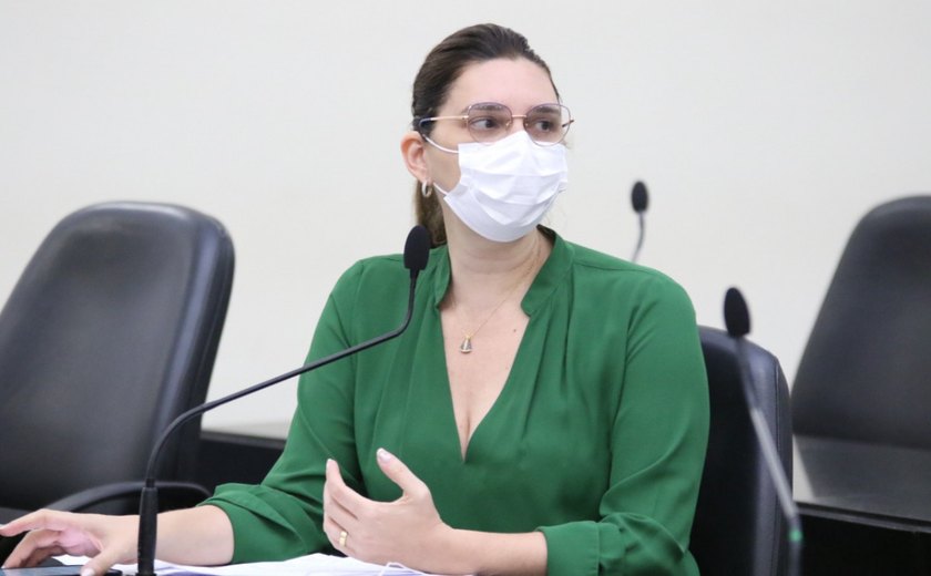 Saúde: deputada destaca importância de apurar denúncias e reforça necessidade de investimentos na atenção básica