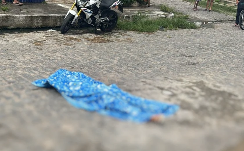 Jovem é executado a tiros ao chegar em casa após o nascimento do filho