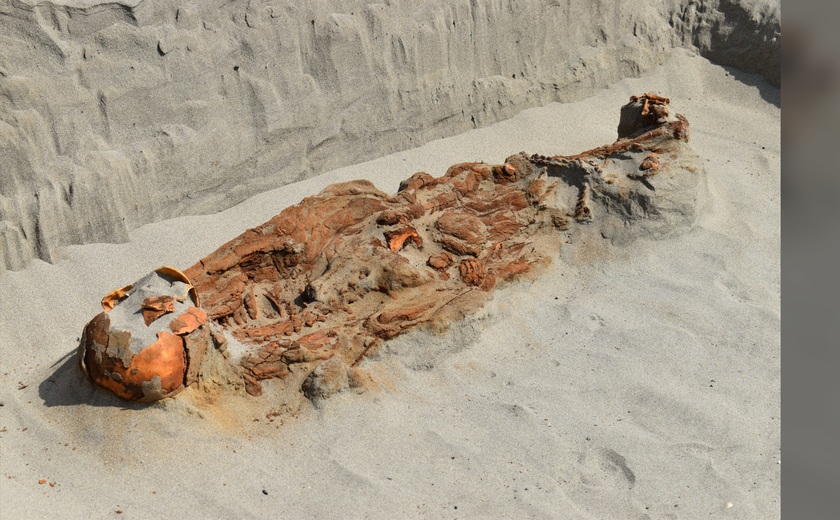 Arqueólogos descobrem enterramentos enigmáticos de 2.300 anos no norte do Peru (FOTOS)