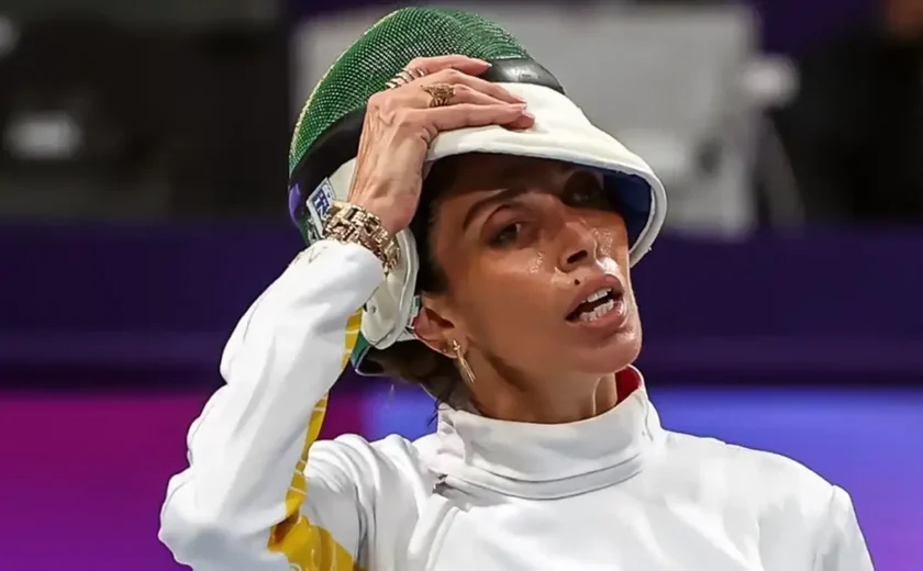 Tumor no cóccix: o que é a condição que afeta a esgrimista olímpica Nathalie Moellhausen