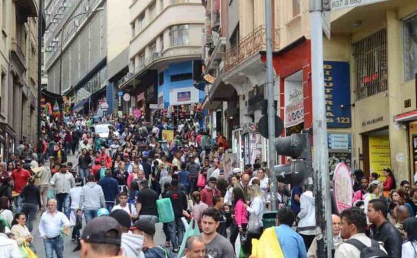 População mundial chegará a 10,3 bilhões até 2080, mas cairá mais do que o esperado depois, diz ONU