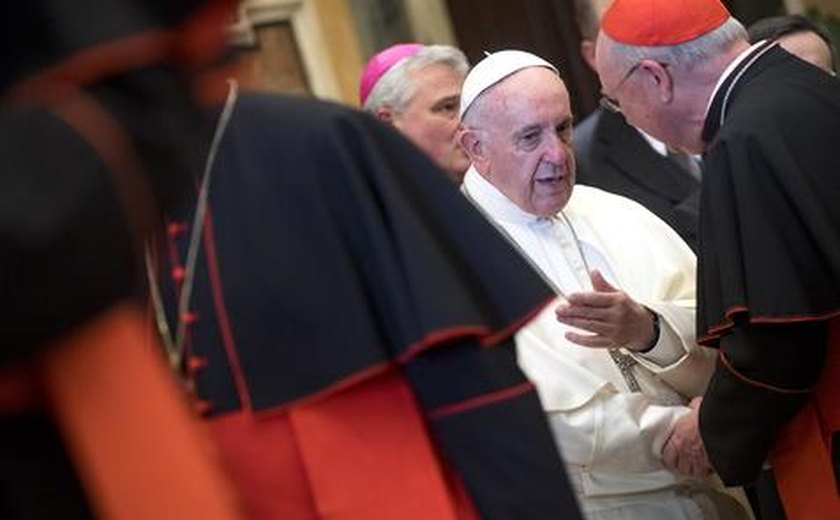 Papa intervém em entidade peruana envolvida em pedofilia