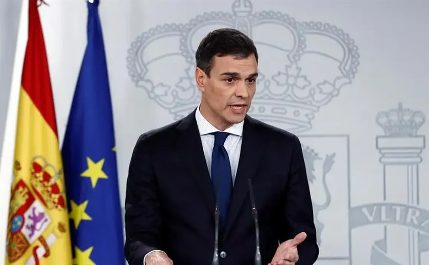 Premier espanhol apela à União Europeia para reconsiderar tarifas sobre veículos elétricos chineses