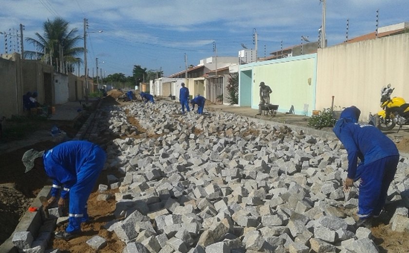 Arapiraca: Obras de infraestrutura avançam por toda a cidade
