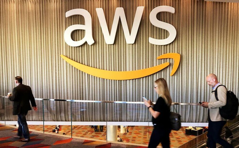 Itália suspeita de fraude de 1,2 bilhão de euros da norte-americana Amazon, revela mídia