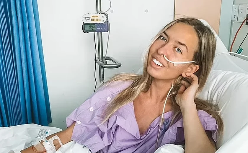 'Tenho entrado e saído do hospital a vida toda, já perdi a conta de quantas cirurgias fiz', diz modelo que nasceu com 2 vaginas