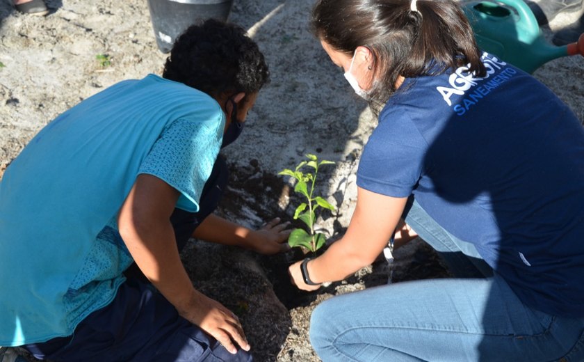 Projeto da Agreste Saneamento constrói viveiros em escolas públicas de AL