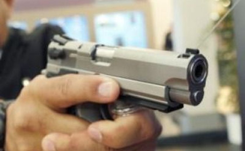 Homem é morto por tiro de caneta-revólver em Castilho, interior de SP