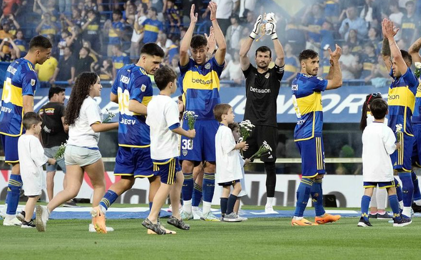 Benedetto treina e reforça o Boca Juniors na decisão da Libertadores diante do Flu