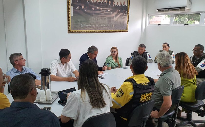 Hospital de Emergência do Agreste integra rede de apoio para fortalecer prevenção a acidentes de trânsito